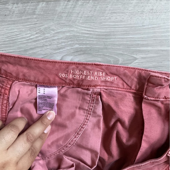 SOLD NWOT AE Pink Cargo Shorts Highest Rise 90s Boyfriend Short Size 20 - Picture 3 of 4